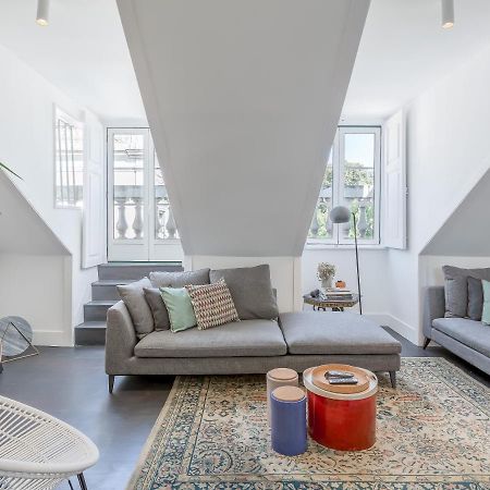Principe Real Charming Garden View Flat At The Heart Of Lisbon Apartment Bagian luar foto