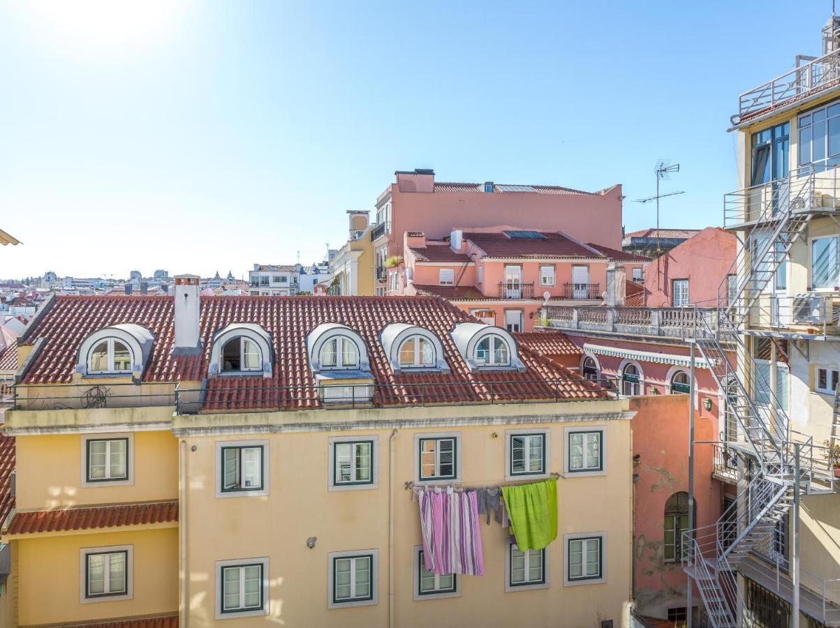 Principe Real Charming Garden View Flat At The Heart Of Lisbon Apartment Bagian luar foto