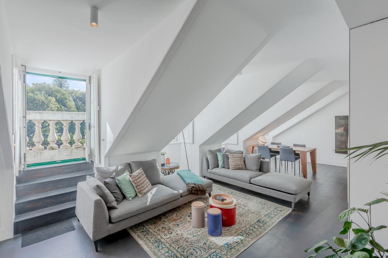 Principe Real Charming Garden View Flat At The Heart Of Lisbon Apartment Bagian luar foto