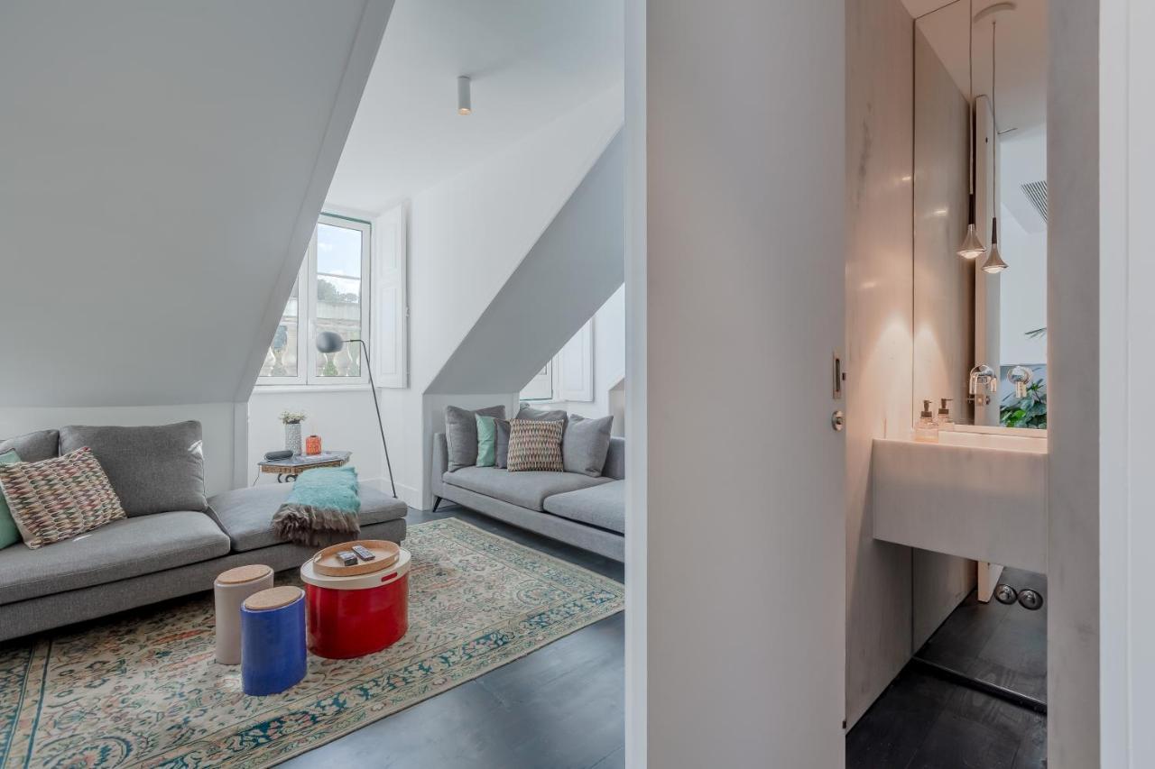 Principe Real Charming Garden View Flat At The Heart Of Lisbon Apartment Bagian luar foto