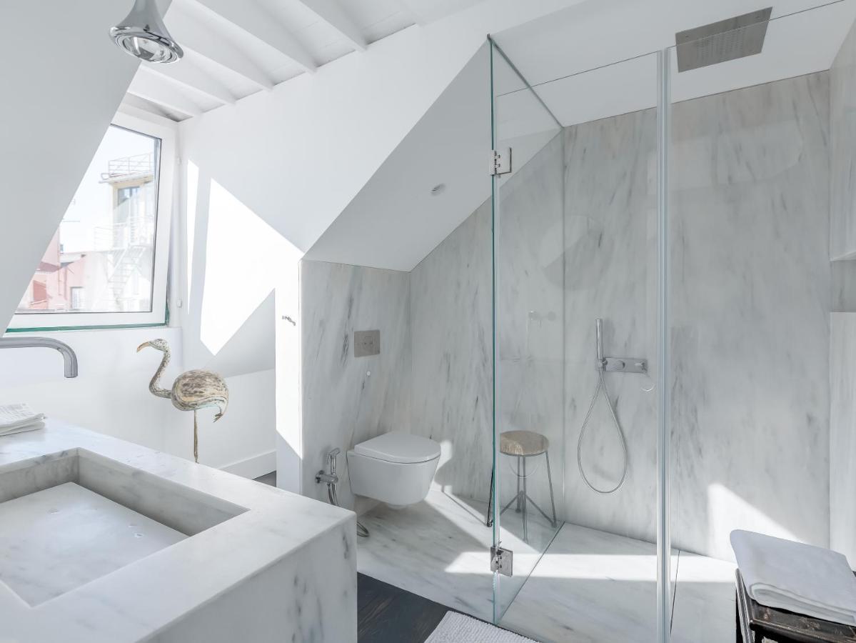 Principe Real Charming Garden View Flat At The Heart Of Lisbon Apartment Bagian luar foto
